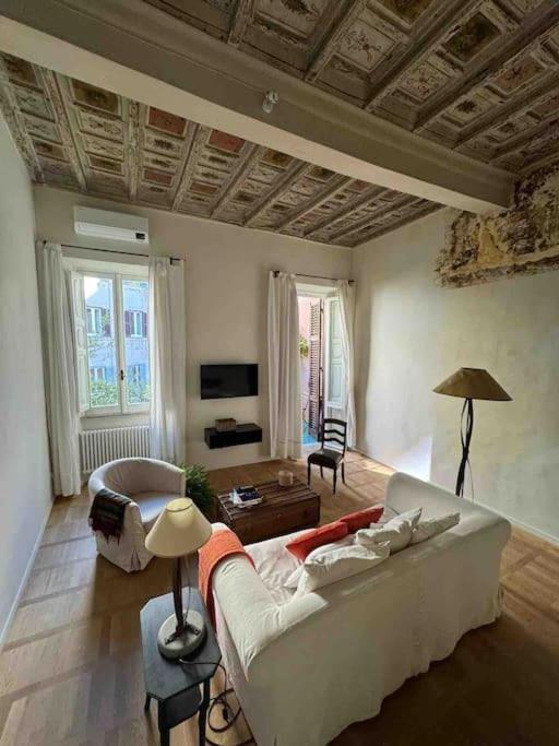Rome Center, Luxury & History In Via Monserrato Exterior photo