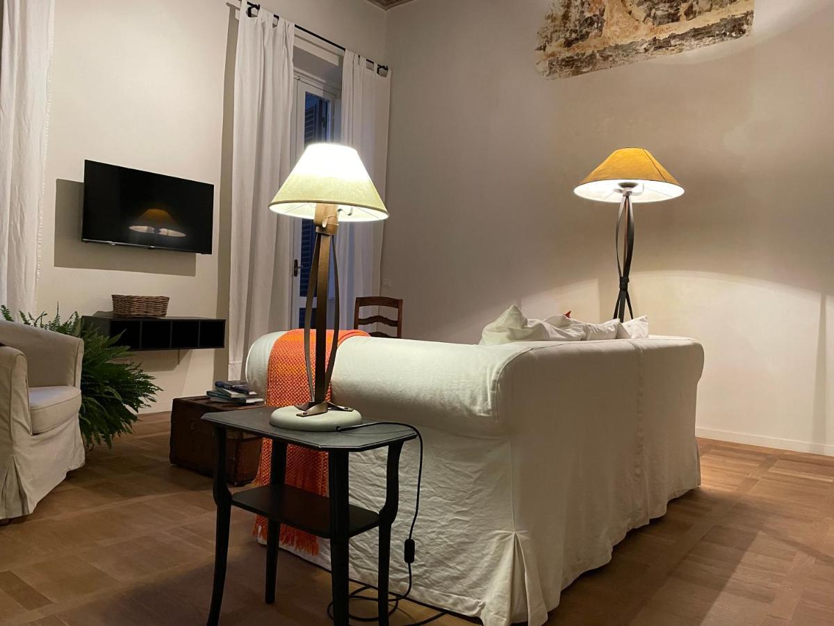 Rome Center, Luxury & History In Via Monserrato Exterior photo